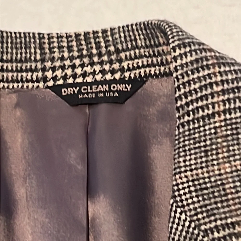 Fifth Avenue Collection Lord & Taylor men's blazer 100% Camel hair.